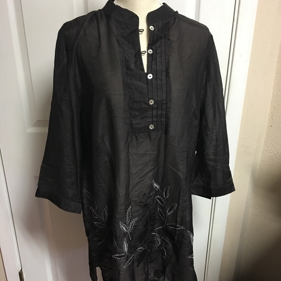 Coldwater Creek Tops - Coldwater Creek Leaf Embroidered Tunic